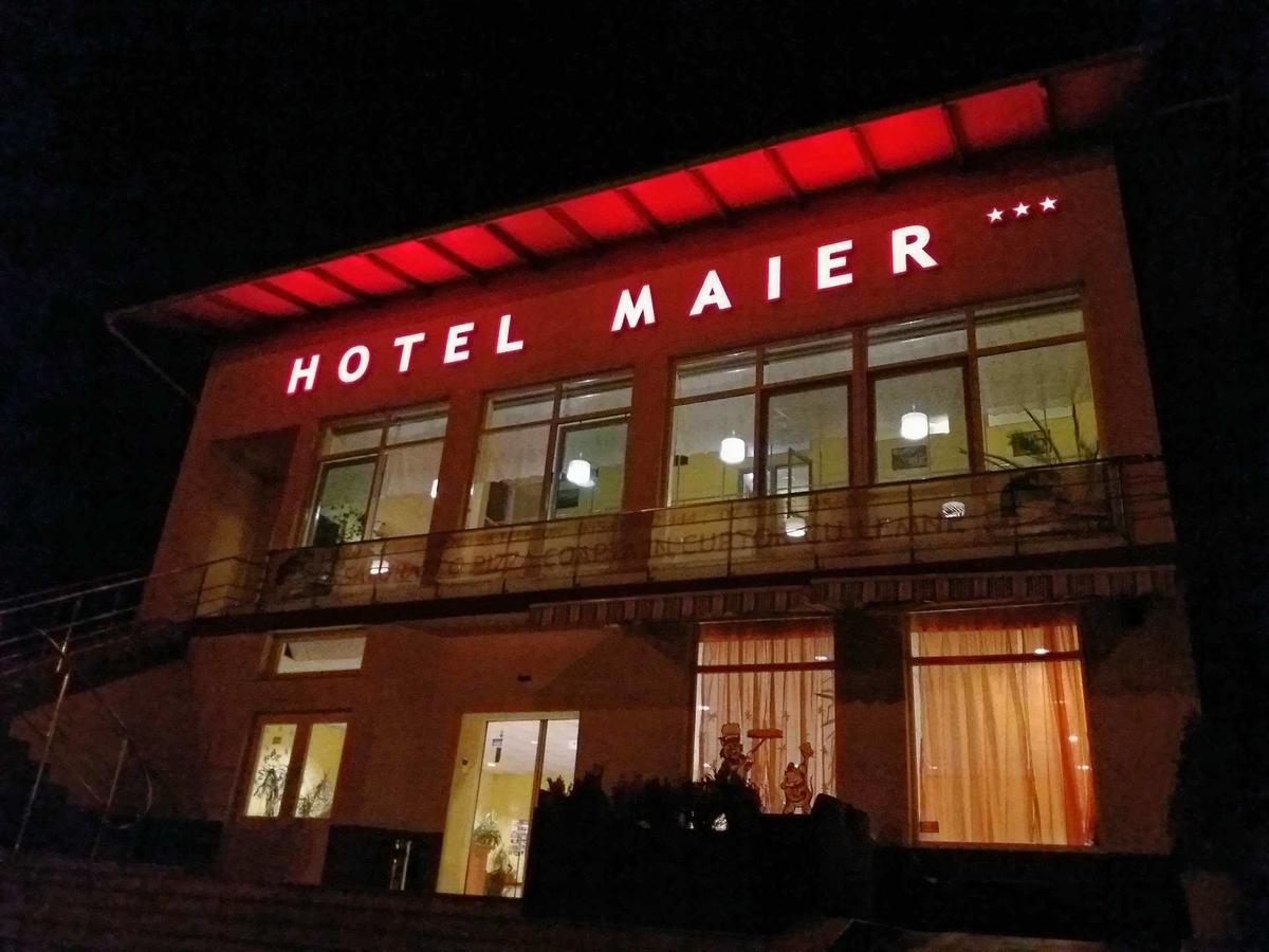 חונדוארה Hotel Maier מראה חיצוני תמונה